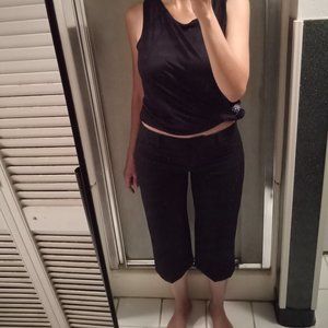 Women's black capri pants Size 5
